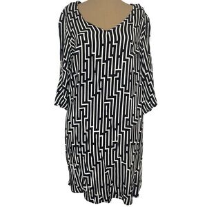 H&M Black and White Geometric Quarter Sleeve Dress